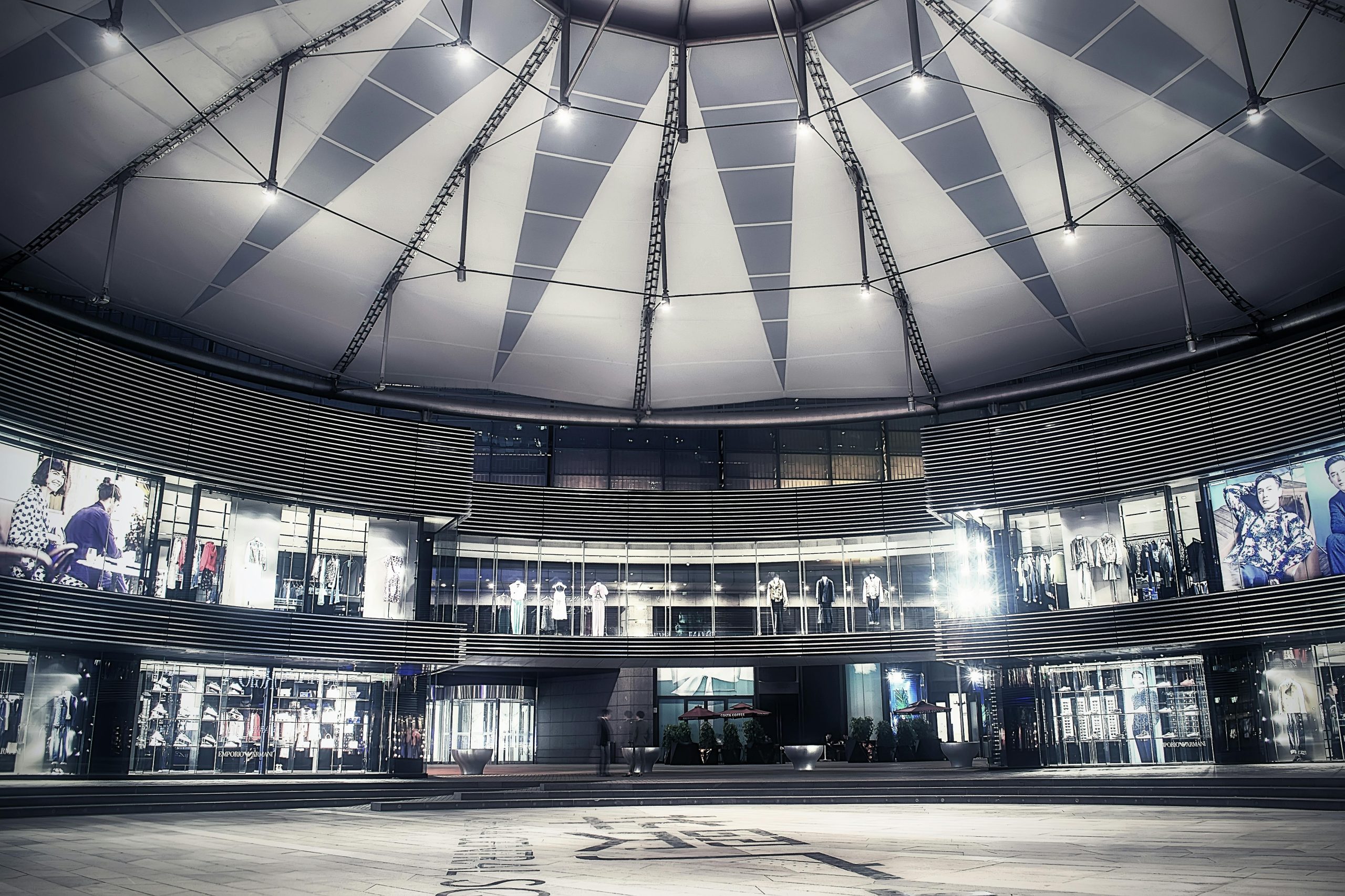 gulistan shopping complex